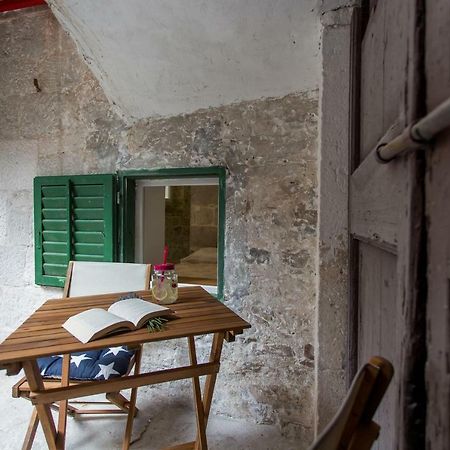 Studio Apartman "Brce" Kaštela Exterior foto